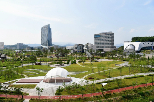 김천혁신도시 안산공원 전경.(출처= 김천시)